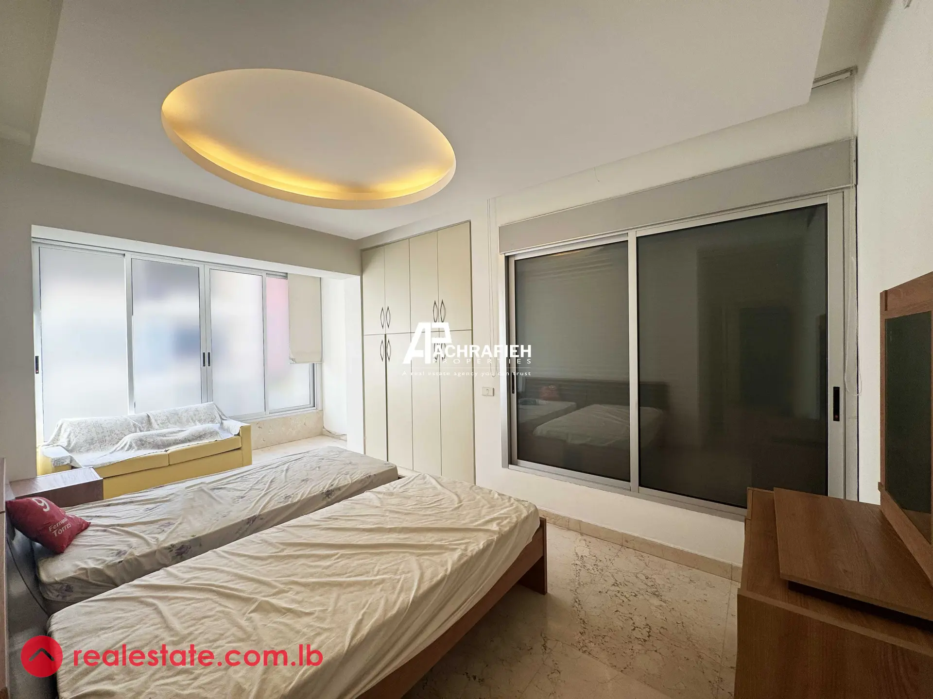 Apartment for sale in Achrafieh, Lebanon - 270 sqm